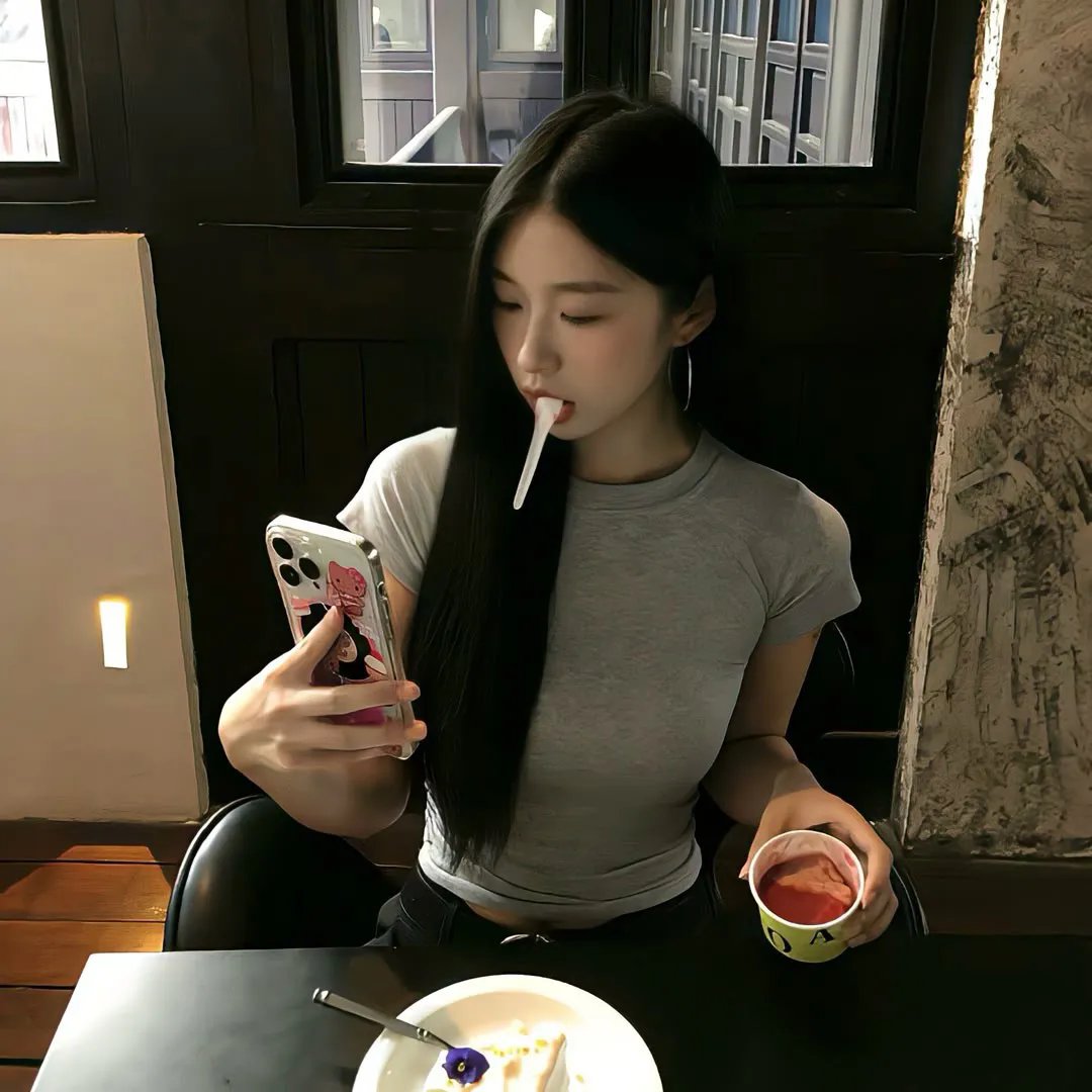 山鹰2023