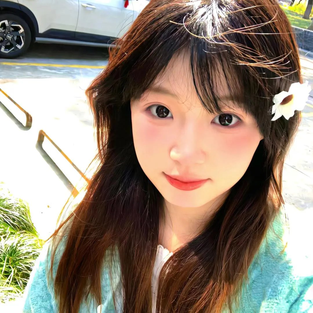 推动摇篮的手
